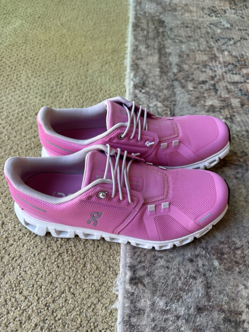 Bubble Gum Pink OnCloud Running Sneakers - 9